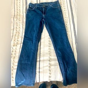 Women’s Wrangle Qbaby Jeans